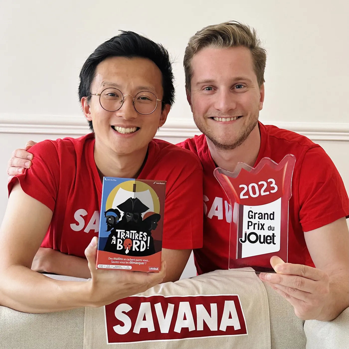 The founders of SAVANA with Traitors Aboard and the 2023 Grand Prix du Jouet trophy